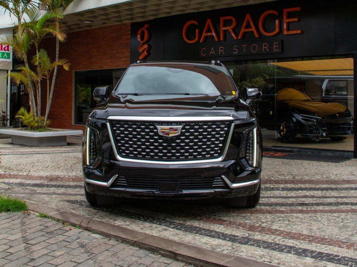 Escalade Luxury